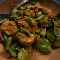 เมนูของร้าน ครัวต้นสะเดา