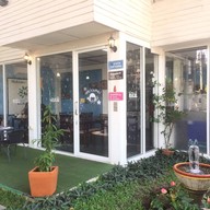 ใกล้ต้น อาหารพื้นบ้าน ถนนซอยนครระยอง 29