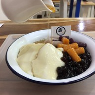 เมนูของร้าน YUN - Taiwanese Fusion Dessert Cafe Saintlouis 3