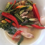 ลุงหนวดอาหารตามสั่งไม่ธรรมดา