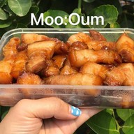 Moo Oum