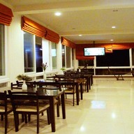 โรงแรมไพบูลย์เพลส