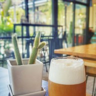 หมอนทองคาเฟ่