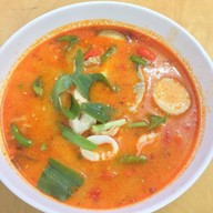 เจ๊นุ่นโภชนา ถนนกรอกยายชา