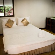 Rainbow House Resort