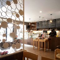 บรรยากาศ Fongkum Cafe