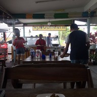บรรยากาศ แกงใต้เมืองลุง