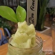I'm fine Cafe ; Crepe cafe' & More ; Lakefront cafe'