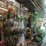 บรรยากาศ ตลาดธนบุรี (สนามหลวง 2)