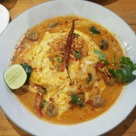I'm fine Cafe ; Crepe cafe' & More ; Lakefront cafe'