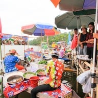 บรรยากาศ ตลาดน้ำบ้านพรุ