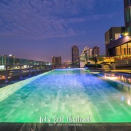 Beer Garden (Mercure Bangkok Makkasan)