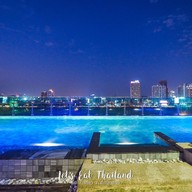 Beer Garden (Mercure Bangkok Makkasan)