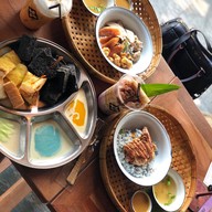 เมนูของร้าน 9 สภาชาแฟ