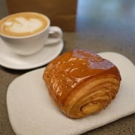 Lune Croissanterie CBD