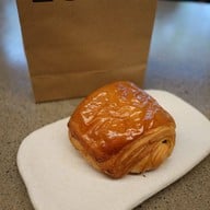 Lune Croissanterie CBD
