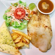 The SuperSteak มาร์เก็ตเพลสคลอง1