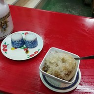 เมนูของร้าน น้ำเต้าหู้ บัวลอยฮ่องกง - ถนนธานี