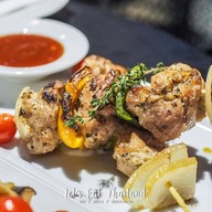 Beer Garden (Mercure Bangkok Makkasan)