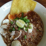 ก๋วยเตี๋ยวต้มยำลำไย เชียงใหม่