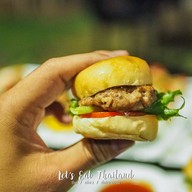 Beer Garden (Mercure Bangkok Makkasan)