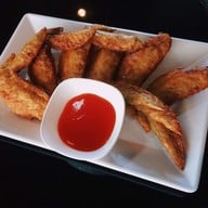 เมนูของร้าน จัดเต็ม สูงเนิน