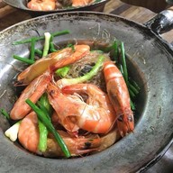 กุ้งอบวุ้นเส้นแม่พิมพ์ใจตลาดน้ำคลองลัดมะยม หมู่บ้านพระปิ่น3