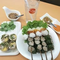 เมนูของร้าน แดงแหนมเนือง Robinson Lifestyle Chaiyaphum