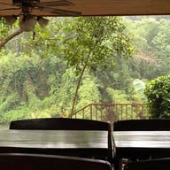 บ้านอิ่มบุญโฮมสเตย์