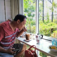 บรรยากาศ มิงกะลา บาบ๋า