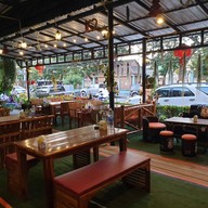 สวนอาหารไก่ย่างนิภาภรณ์ นครสวรรค์