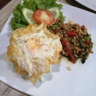 เมนูของร้าน Hip Hut Cafe (ฮิป ฮัท คาเฟ่) ฮิปฮัท คาเฟ