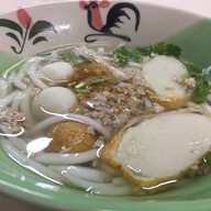 มนัสนันท์(ลือชา)ก๋วยเตี๋ยวลูกชิ้นปลา ราชพฤกษ์