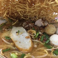 เมนูของร้าน มนัสนันท์(ลือชา)ก๋วยเตี๋ยวลูกชิ้นปลา ราชพฤกษ์
