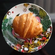 Lune Croissanterie CBD