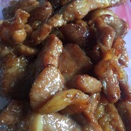 Moo Oum