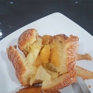 Lune Croissanterie CBD