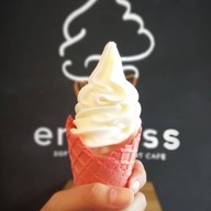 เมนูของร้าน Endless Soft Serve & Dessert Cafe หาดใหญ่