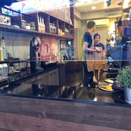 บรรยากาศ CoffeeKlick Raffinato ( สวนพลู )