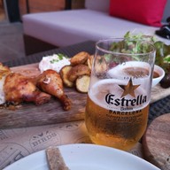 เมนูของร้าน BIRDS Rotisserie