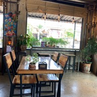 บรรยากาศ Dante's Coffee&bakery