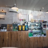 Classic12 Cafe