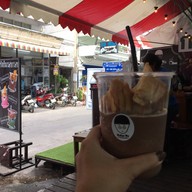 Mellow Me By Promsakorn