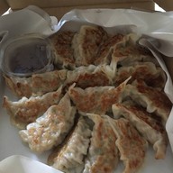 Gyoza Factory ซ.มีสทีน - ตลาดกำไรเงิน