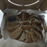 Gyoza Factory ซ.มีสทีน - ตลาดกำไรเงิน