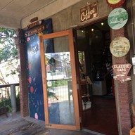 111 หวาดเสียว Cafe