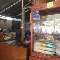 ก๋วยเตี๋ยวเรือสมุนไพร