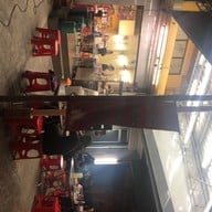 หน้าร้าน บะหมี่ 60 ปี ถนนบรมราชชนนี