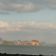 หน้าร้าน Baan Rimtalay Seafoodrestauran&bar