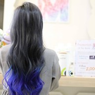 Merry Me Salon Festival Walk